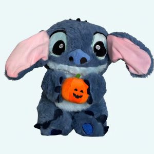 Peluche Stitch avec une citrouille qui respire