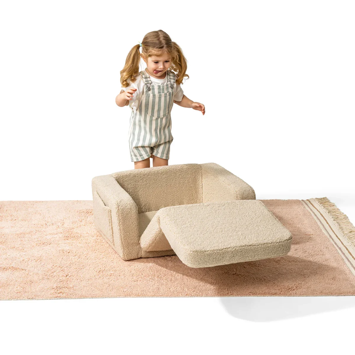 Fauteuil lecture enfant beige : un coin lecture cosy et élégant – Image 4