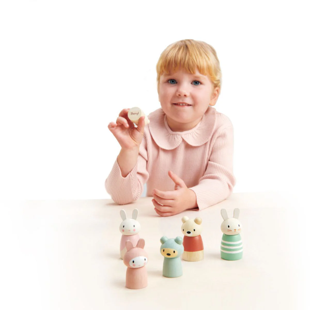 Famille de lapins - Figurines en bois – Image 4