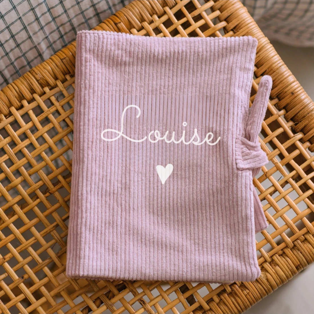 Protège carnet de santé personnalisé en velours – Image 6